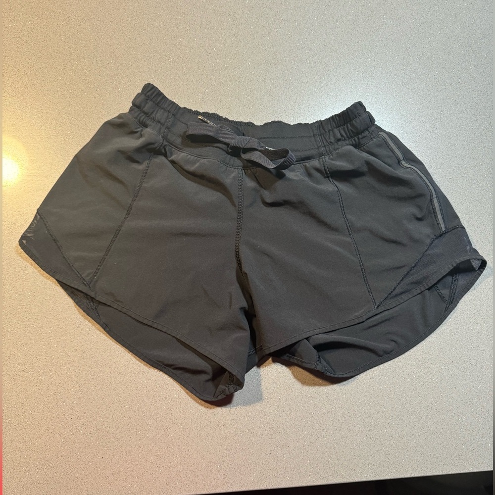 Lululemon Hotty Hot Shorts 4